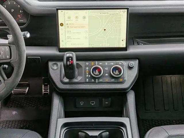 2024 Land Rover Defender 110 P525 Carpathian Edition