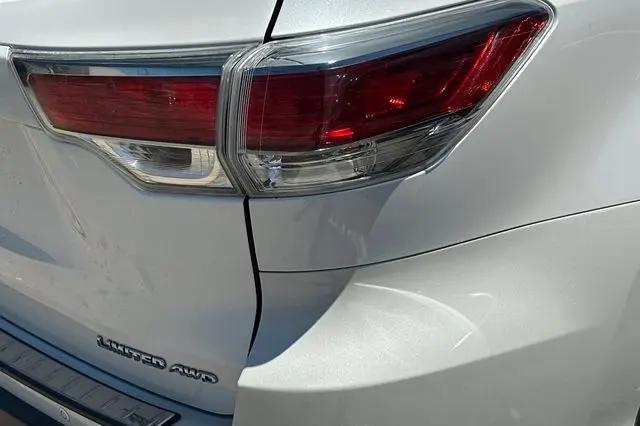 2015 Toyota Highlander Limited V6