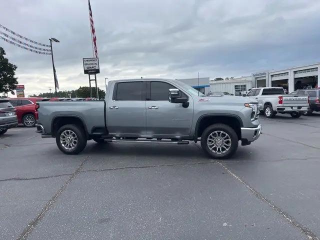 2024 Chevrolet Silverado 2500HD 4WD Crew Cab Standard Bed LTZ