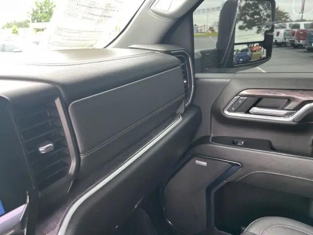 2024 Chevrolet Silverado 2500HD 4WD Crew Cab Standard Bed LTZ
