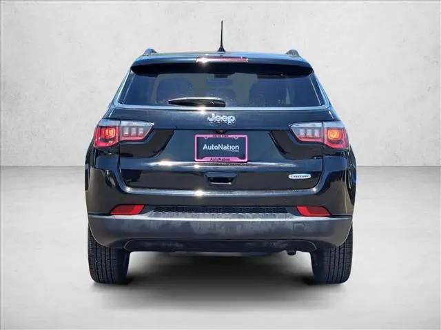 2018 Jeep Compass Latitude FWD