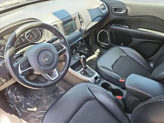 2018 Jeep Compass Latitude FWD