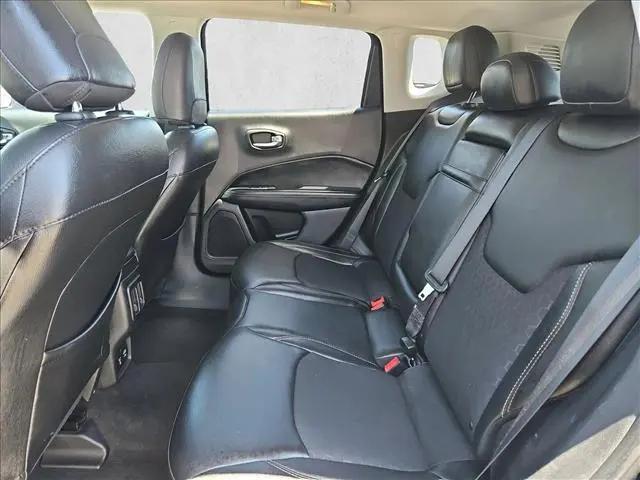 2018 Jeep Compass Latitude FWD