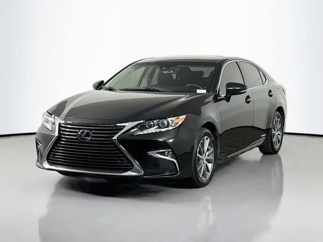 2017 Lexus ES 300h ES 300h