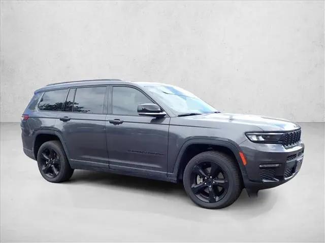 2022 Jeep Grand Cherokee L Limited 4x4
