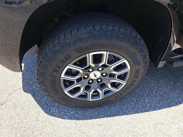 2023 Chevrolet Colorado 4WD Crew Cab Short Box Z71