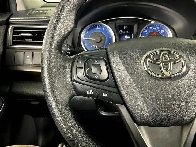 2016 Toyota Camry XLE