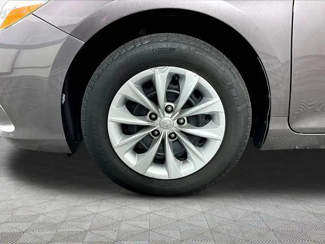 2016 Toyota Camry XLE