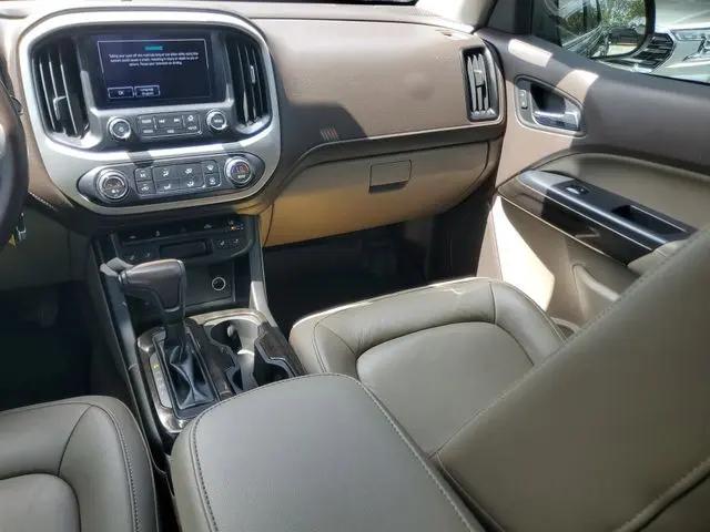 2017 GMC Canyon SLT