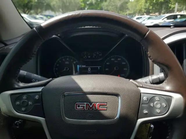 2017 GMC Canyon SLT