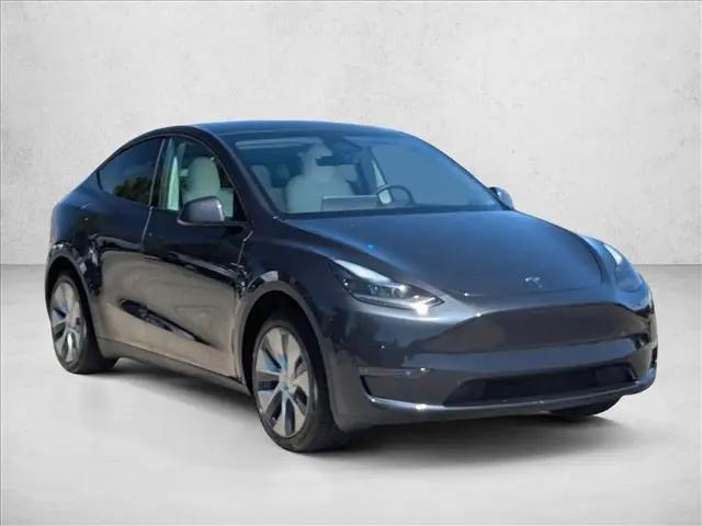 2024 Tesla Model Y Long Range Single Motor Rear-Wheel Drive