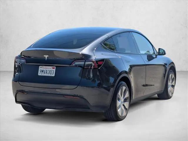 2024 Tesla Model Y Long Range Single Motor Rear-Wheel Drive