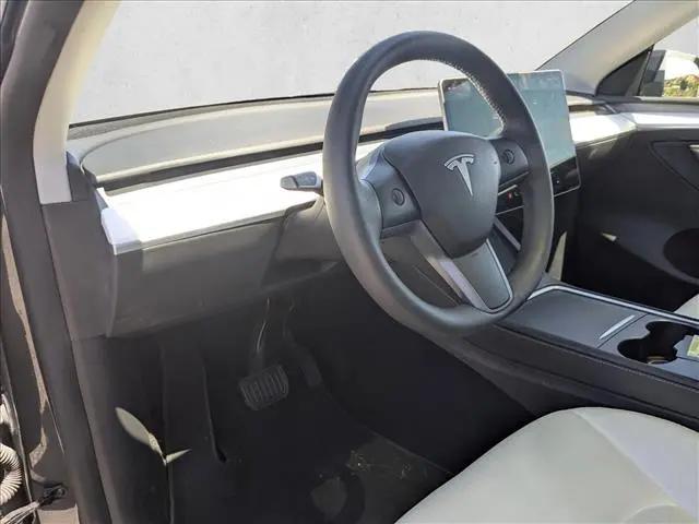 2024 Tesla Model Y Long Range Single Motor Rear-Wheel Drive