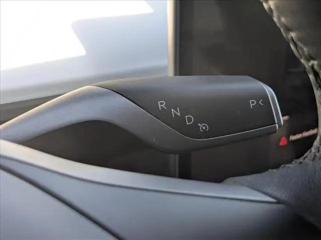 2024 Tesla Model Y Long Range Single Motor Rear-Wheel Drive