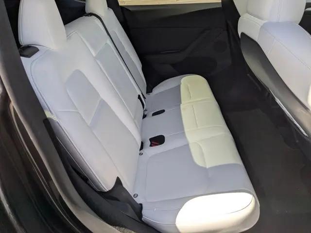 2024 Tesla Model Y Long Range Single Motor Rear-Wheel Drive