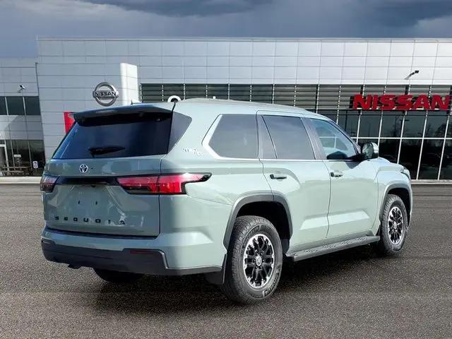 2024 Toyota Sequoia SR5