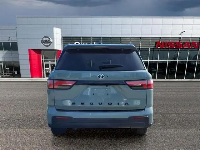 2024 Toyota Sequoia SR5
