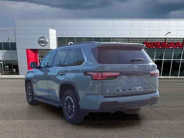 2024 Toyota Sequoia SR5
