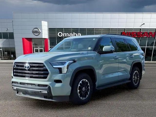 2024 Toyota Sequoia SR5