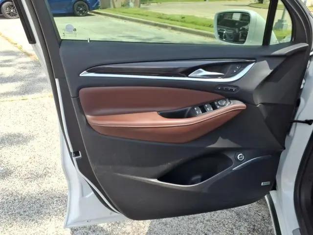 2020 Buick Enclave FWD Avenir