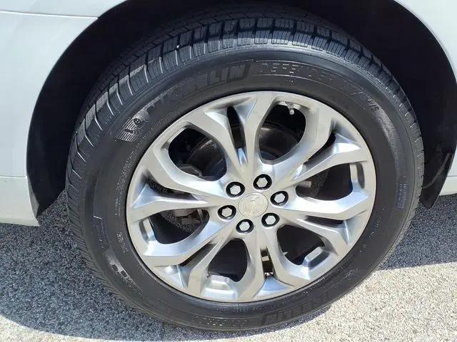 2020 Buick Enclave FWD Avenir