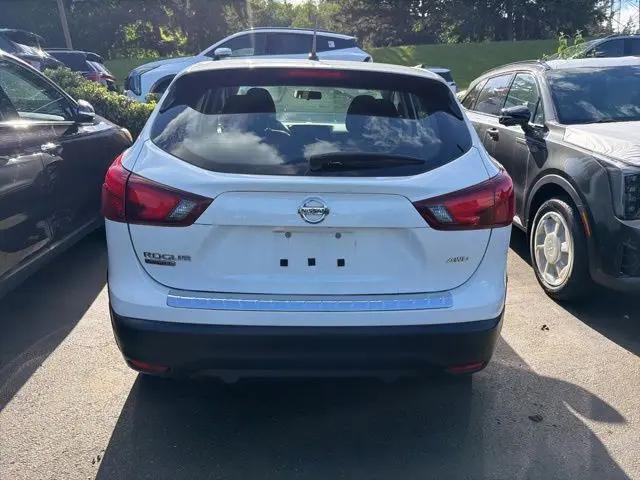 2018 Nissan Rogue Sport S