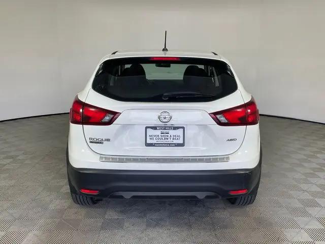 2018 Nissan Rogue Sport S