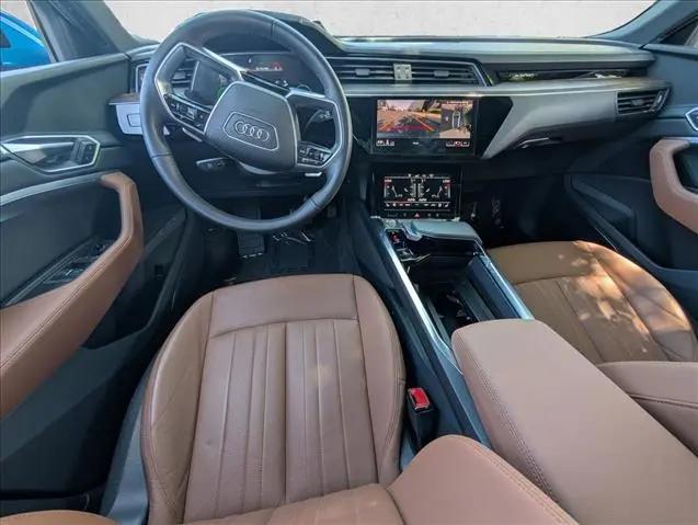 2019 Audi e-tron Premium Plus