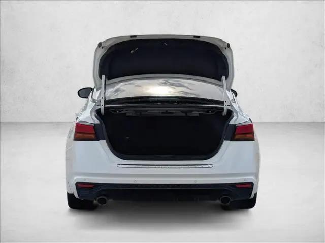 2023 Nissan Altima SR FWD