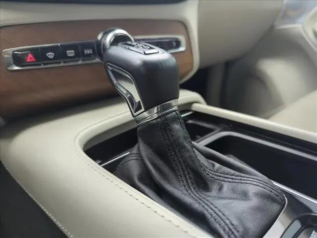 2017 Volvo XC90 T6 Inscription