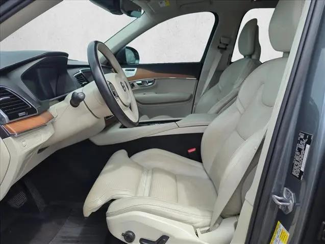 2017 Volvo XC90 T6 Inscription