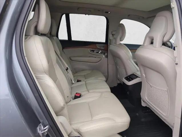 2017 Volvo XC90 T6 Inscription