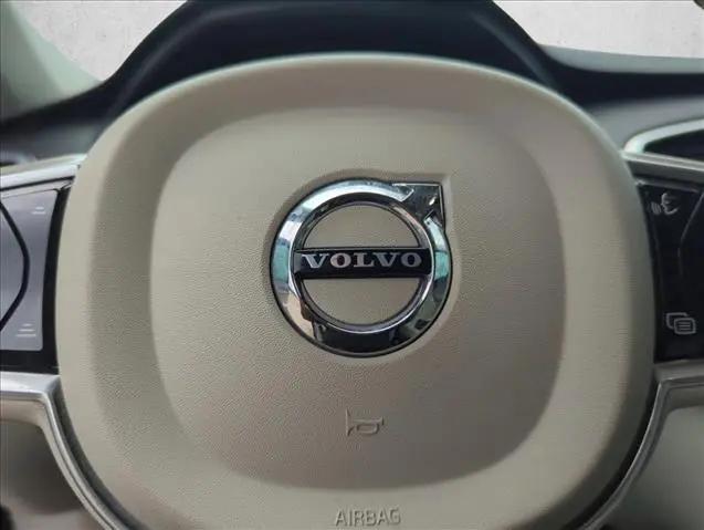 2017 Volvo XC90 T6 Inscription