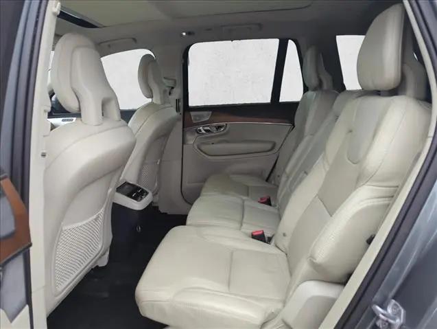 2017 Volvo XC90 T6 Inscription