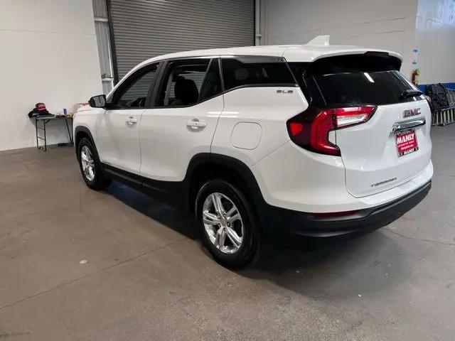 2024 GMC Terrain FWD SLE