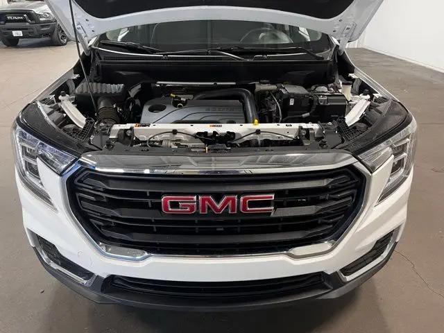 2024 GMC Terrain FWD SLE