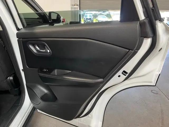 2024 Nissan Rogue SV FWD