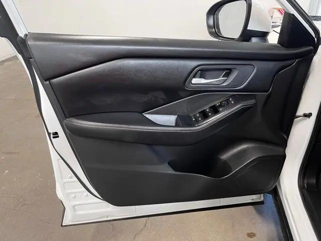 2024 Nissan Rogue SV FWD