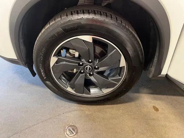 2024 Nissan Rogue SV FWD
