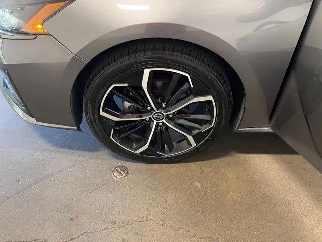 2023 Nissan Altima SR FWD