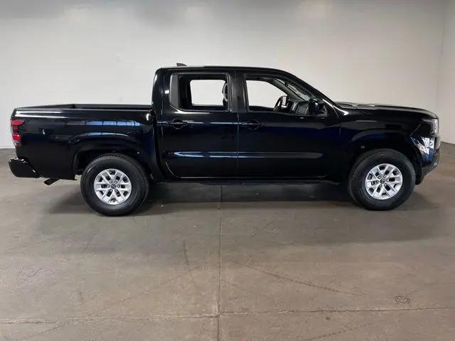 2024 Nissan Frontier Crew Cab SV 4x4
