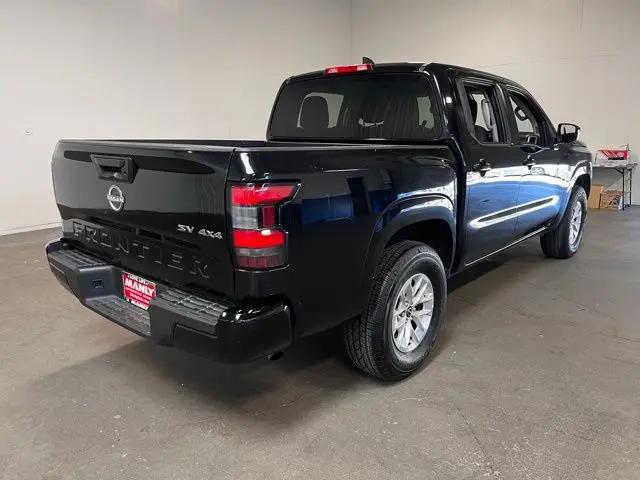 2024 Nissan Frontier Crew Cab SV 4x4