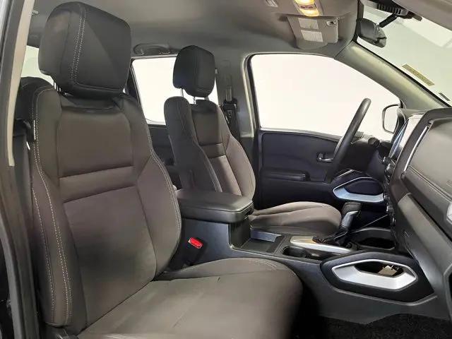 2024 Nissan Frontier Crew Cab SV 4x4