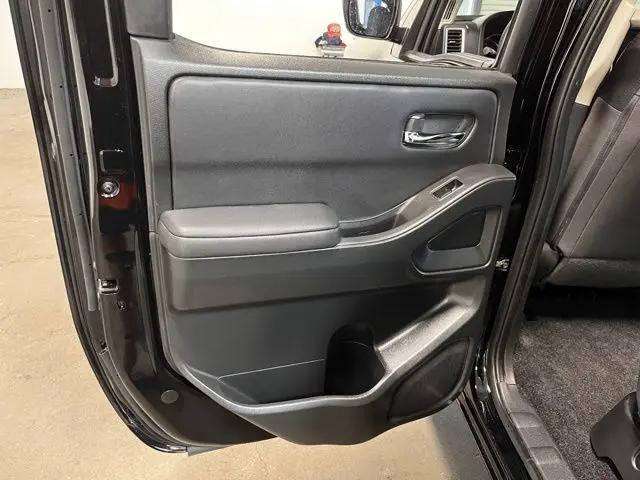 2024 Nissan Frontier Crew Cab SV 4x4