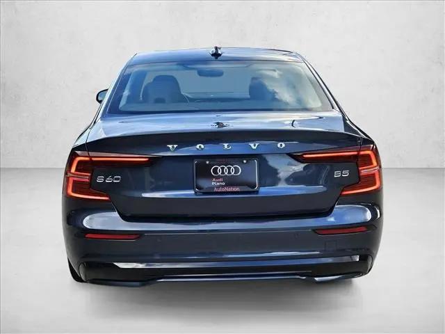 2024 Volvo S60 B5 Core Dark Theme
