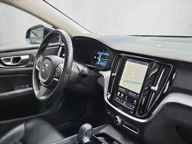 2024 Volvo S60 B5 Core Dark Theme