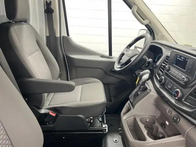 2024 Ford Transit Cutaway T-350
