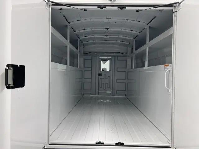 2024 Ford Transit Cutaway T-350