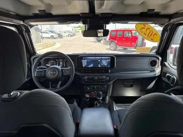 2025 Jeep Gladiator Rubicon