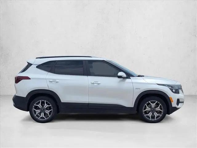 2022 Kia Seltos EX